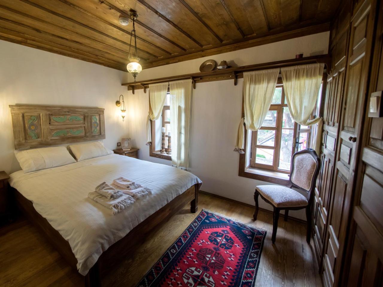 Yeni Gelin Evi Apartamento Birgi Exterior foto